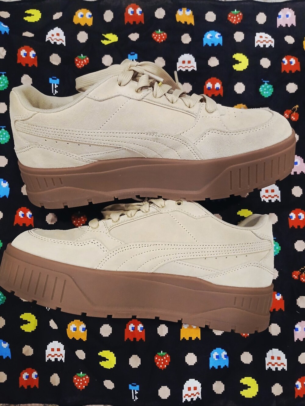 Puma Sneakers